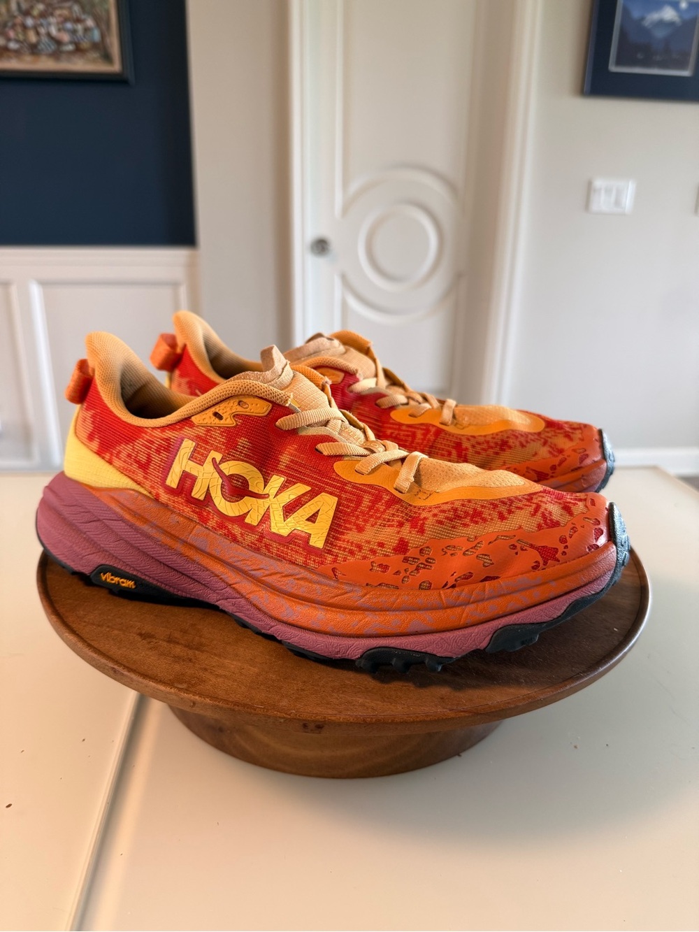 Hoka Women's Orange Red Speedgoat 6 Trail Running Shoe Size 8.5 - Picture 4 of 11